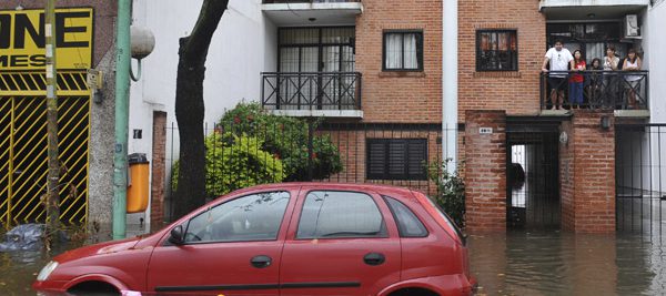 Drainer Buenos Aires après la tempête