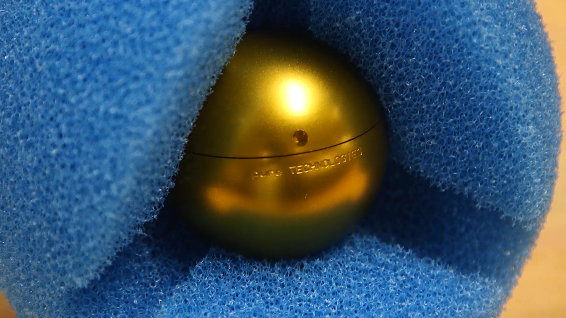 AS_PureTech_IMG_SmartBall in Foam Shell 2.jpg