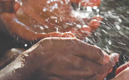 Encouraging our suppliers to take the WASH Pledge for the workplace